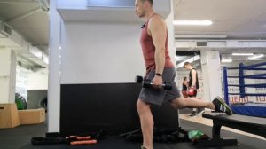 Выпады / Болгарские выпады / Болгарские приседания (часть 3) #выпады #ягодичные #квадрицепс