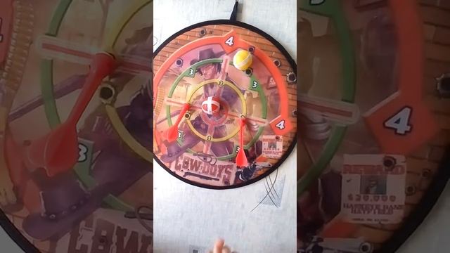 Играем в дартс! Учимся играть в детский дартс! смотреть онлайн