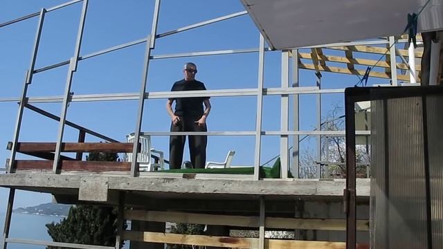 Гадим соседям смотреть онлайн