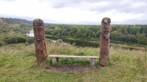 Молебские идолы на высоком берегу реки Сылва