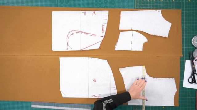 Модное и удобное платье бохо с необычной линией талии и приспущенным рукавом Моделирование и раскро