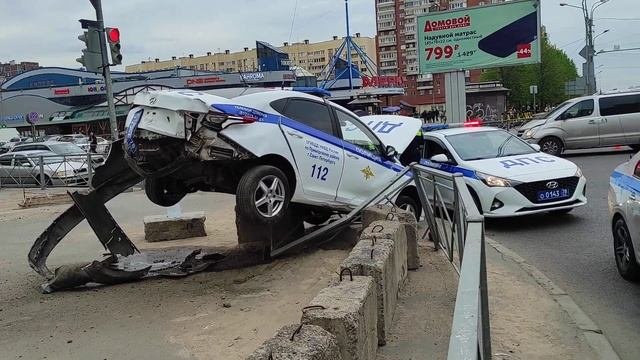 Санкт-Петербург.Авария Ул.Савушкина Ул.Туристская.