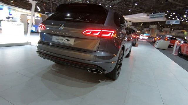 2019 New VW Touareg R Line Exterior смотреть онлайн