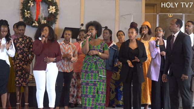 abayumbe/// indirimbo nziza zihimbaza Imana // muri lifeline African church