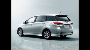 Toyota Wish 2009 год Установка предпускового подогревателя Лунфей