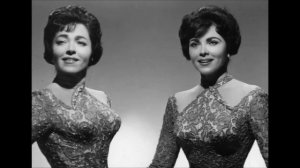 The Barry Sisters "Chiribim Chiribom"