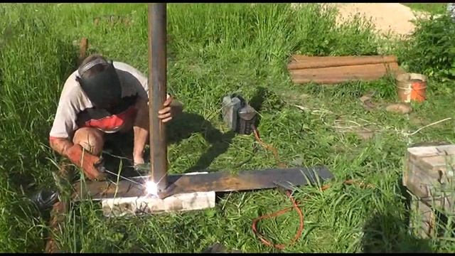 Покупаем Растения / Строим Навес Для Коз / Сенник / Экономим на Цветах / Кастрируем Поросят смотреть онлайн