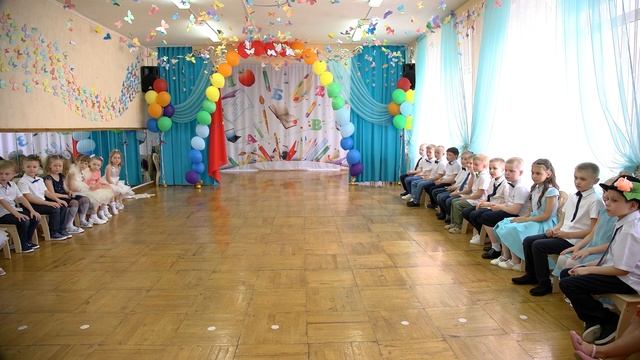Выпускной утренник (5). г. Курган. Двухкамерная съемка (4К).  Видеооператор. Видеосъемка Курган