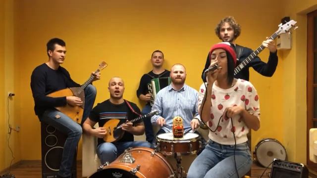 Jingle Bells - Гламурный Колхоз & Jeyma смотреть онлайн