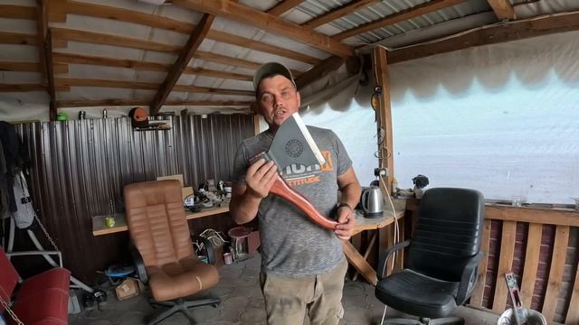 Дуже Богата людина відправила нам посилку, тягнемо вдвох ба важка.Жевжики підростають смотреть онлайн