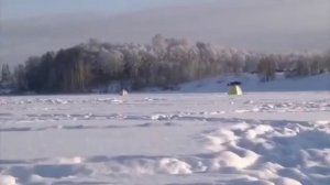 Ловля леща на поплавочную снасть зимой.