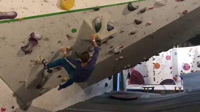 Хельсинки.Скалолазание смотреть онлайн