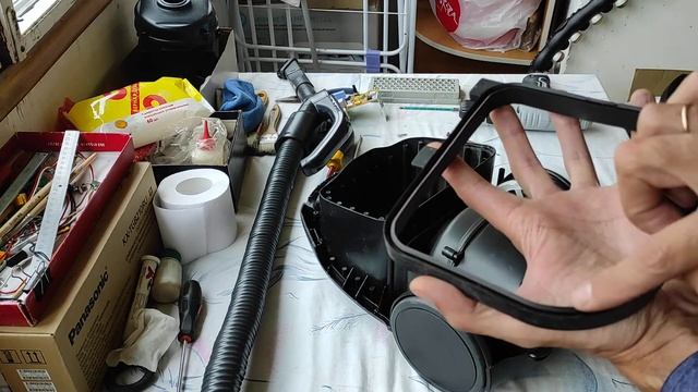 Разборка мешковых пылесосов Samsung мощностью 2400 вт.
