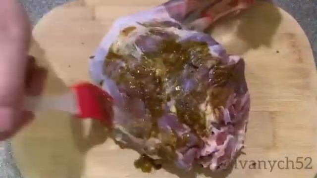 Нога ягнёнка в рукаве для запекания. смотреть онлайн