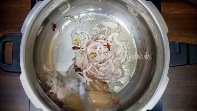 Yakhni Pulao | Kashmiri Mutton Yakhni Pulao Recipe | Different Mutton Biryani Recipe | Foodworks смотреть онлайн