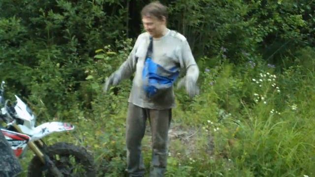 Питбайк и люди смотреть онлайн