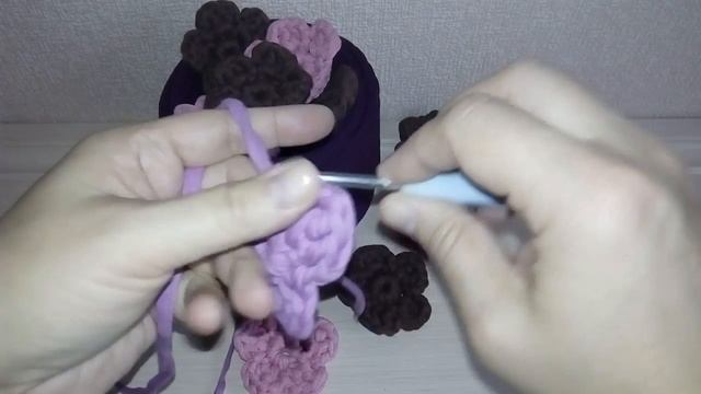 Цветок крючком из трикотажной пряжи. смотреть онлайн