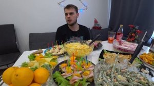 Новогодний СТОЛ НА 1000 РУБЛЕЙ