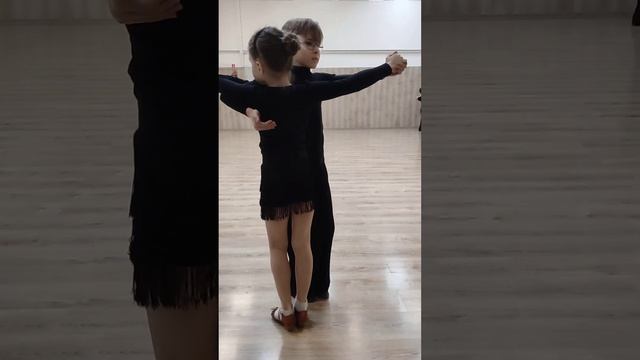 Загребин Колесова. танго на Д. 2023.03.16 смотреть онлайн