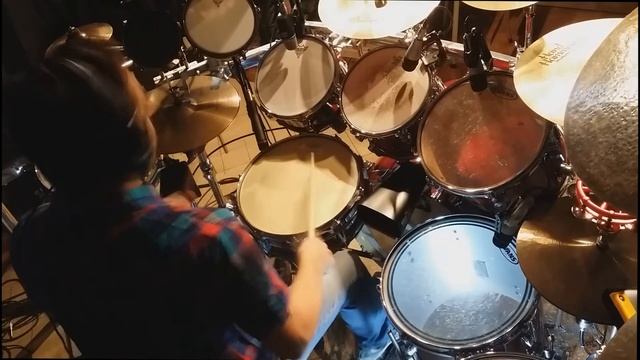 DRUM - Tango - La Cumparsita смотреть онлайн