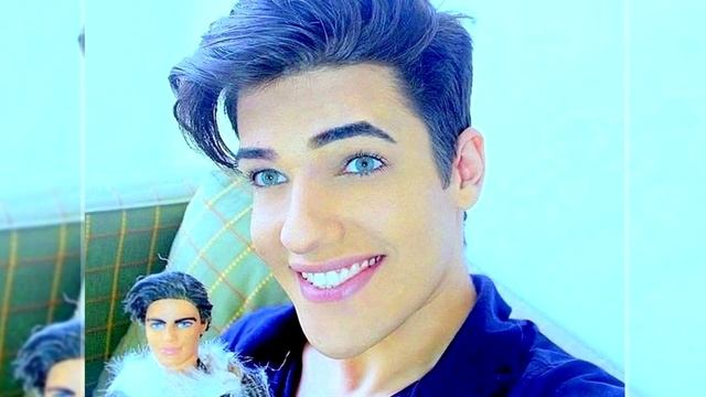 Люди превратившие себя в живых кукол!