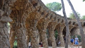 Фантастическая архитектура Антонио Гауди, Барселона #showplace