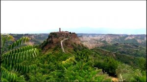 Италия:  Civita di Bagnoregio