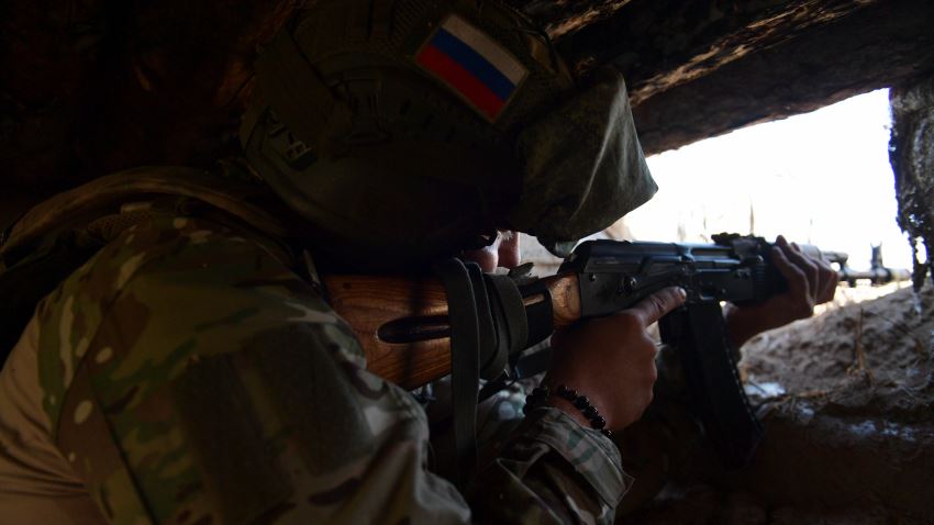 Оттачивают навыки: как российские штурмовики тренируются на полигонах