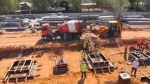 ПКТБ «Совэлмаш» | Обратная засыпка котлована под фундамент с послойным уплотнением