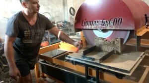 Камнерезный станок Liomax 6x600 первое испытание.