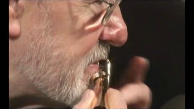 Sir James Galway Masterclass - Embouchure, Good Tone смотреть онлайн