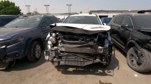 Автозапчасти и автомобили из Дубая