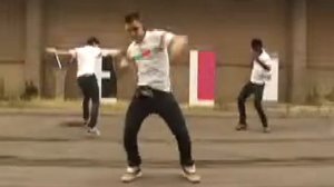 Tecktonik   Yelle   A Cause des Garçons