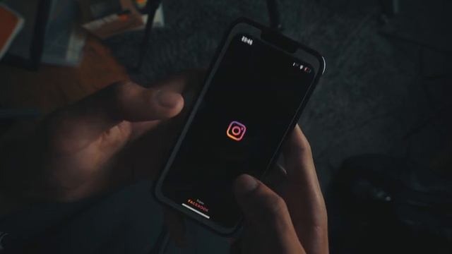 Minimal Grey & Beige iOS 16 Home Screen Setup | How I Setup My iPhone 13 Pro | Keeping it Clean смотреть онлайн