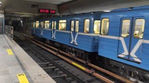 Метропоезд 81-717 (ММЗ) // станция метро Речной Вокзал // 07.01.2022