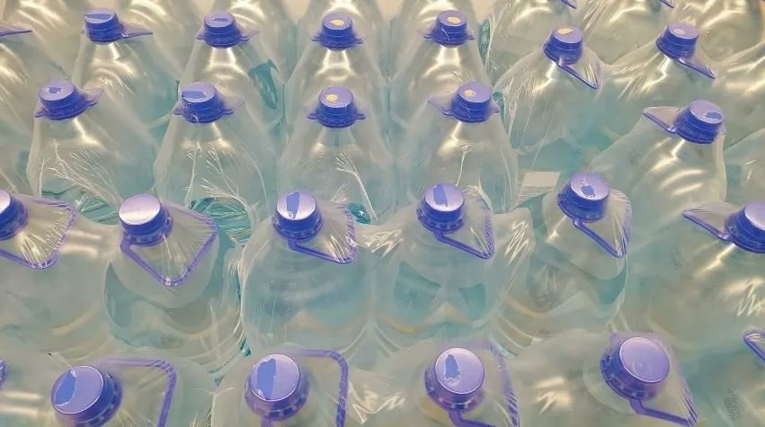 Пить или не пить: почему вода «для детей» может привести к летальному исходу
