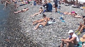 ПЛЯЖ СОЧИ после ШТОРМА и ТУРИСТКИ БЕЗ КОМПЛЕКСОВ на ЦЕНТРАЛЬНОМ ПЛЯЖЕ! КУПАТЬСЯ ОПАСНО!?