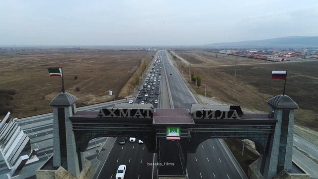 Шикарная чеченская свадьба в Бенефисе! ? @baraka_films смотреть онлайн