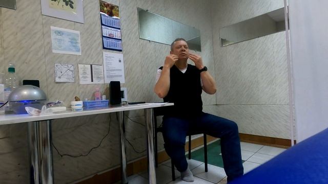 Моя работа показываю кабинет и рассказываю о массаже
