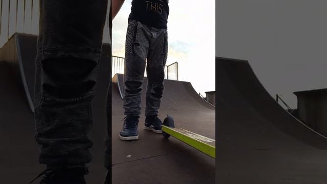 пытаемся сделать хил на квотер в 2 ноги смотреть онлайн