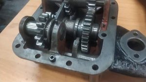 Crawler gear unimog 404