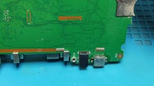 Asus ZenPad 10 (Z301ML)- не включается. Разборка и ремонт | Asus ZenPad 10- doesn't turn on