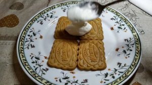 Тирамису с творогом и юбилейным печеньем. Очень быстрый и вкусный тортик?