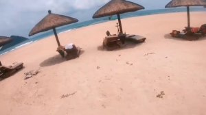 Экскурсия радужный пляж на острове хайнань.