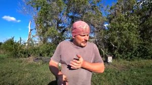 Жизнь в сибирской деревне. Спасаем пчел от химикатов. Помощь нищим кроликам.