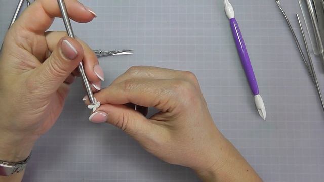 Цветок сирени из полимерной глины за 2 минуты