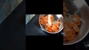 Суп с говядиной и машем. Вкусный,наваристый суп.