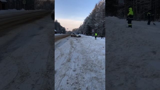 Шевроле нива перевернулся на трассе/ улетел/ Лемью/ смотреть онлайн