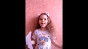 Видеоролик "Люблю тебя ,моя Россия...", рассказывает стихотворение Дарья С.