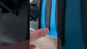 Как снять родительскую ручку с самоката "божья коровка"?